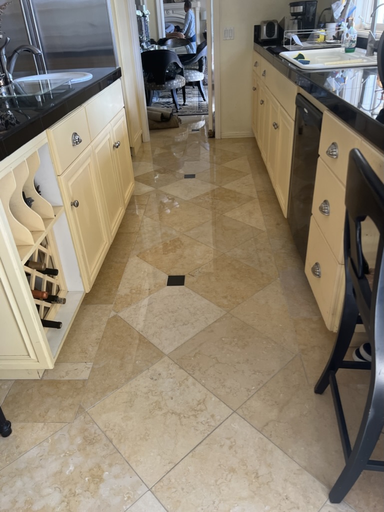 travertine floor polishing Agoura Hills